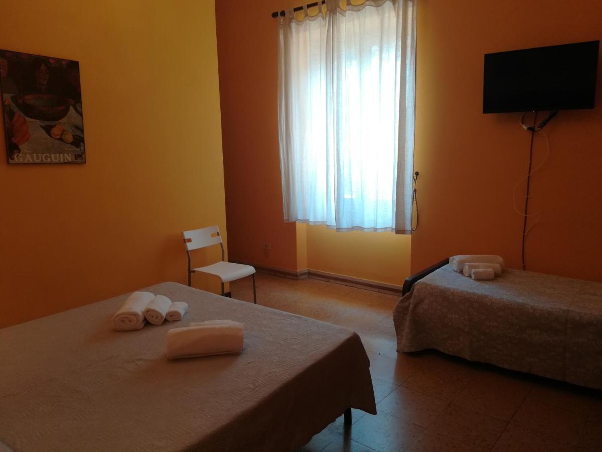 B&B A Due Passi Dal Mare Scilla Exterior foto